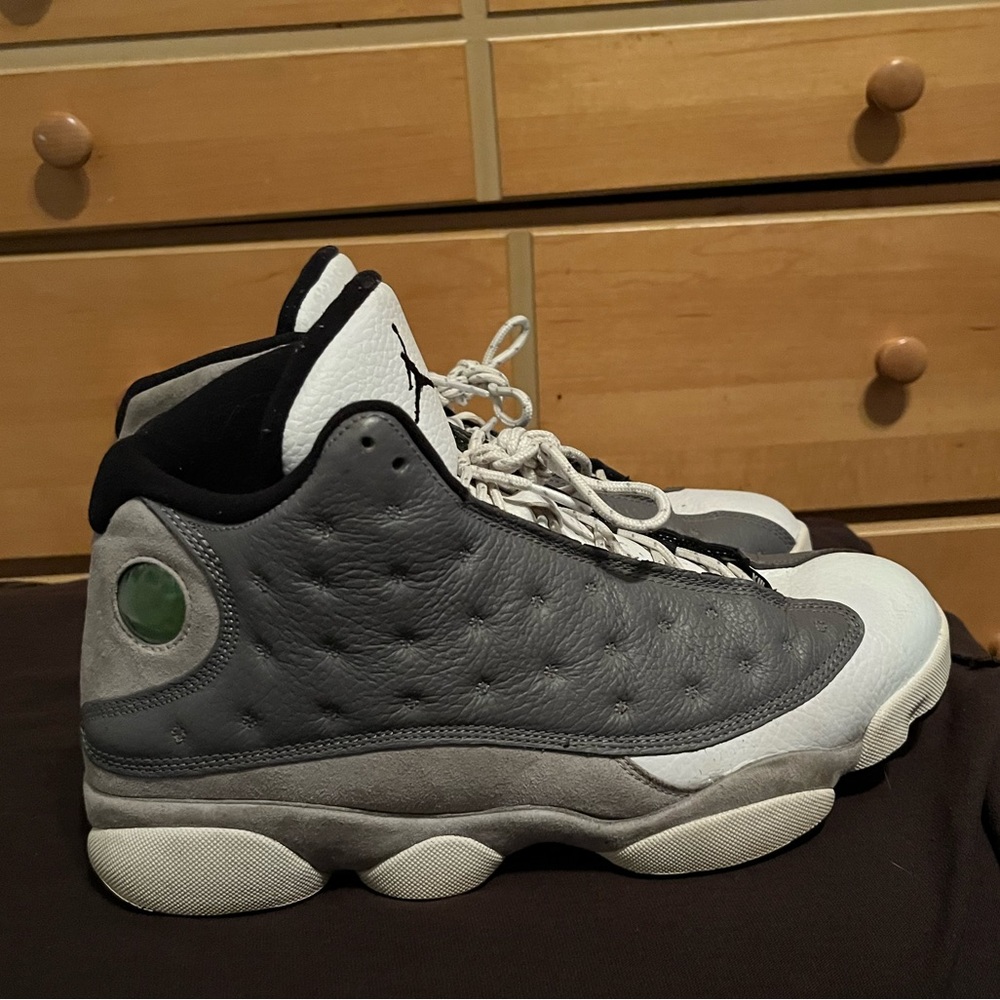 Jordan 13 Atmosphere Grey